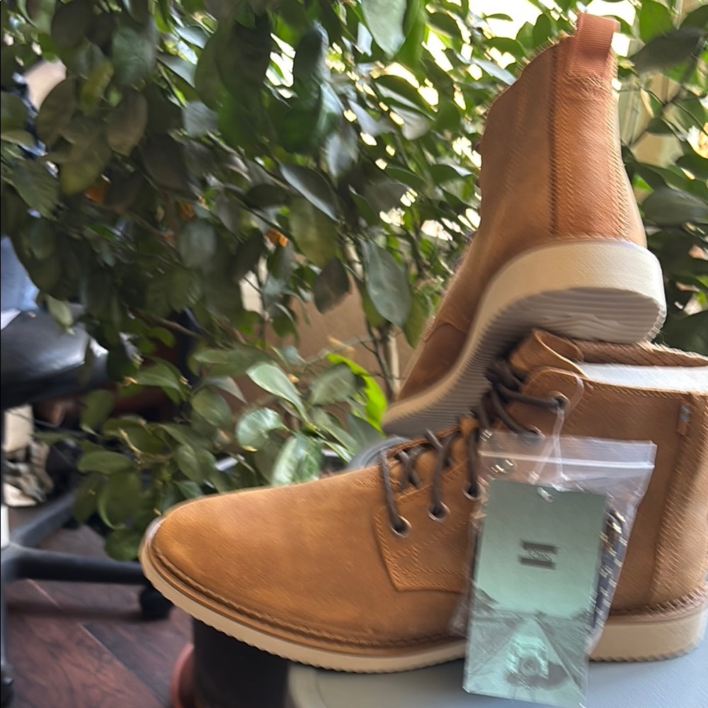 Toms Tan Chukka Boots with Suede Finish and Durable Sole